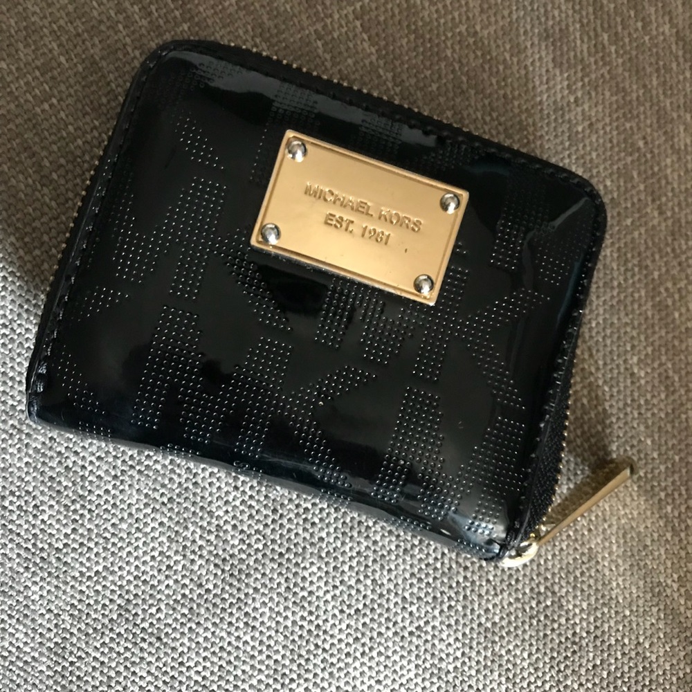 MK wallet